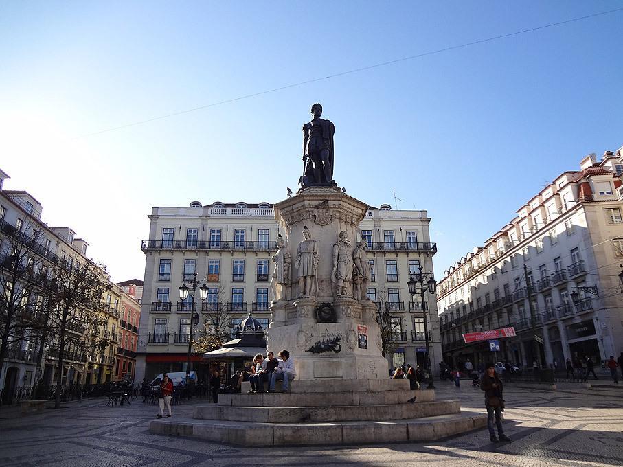 Апартаменты Myplace - Lisbon - Camoes Экстерьер фото